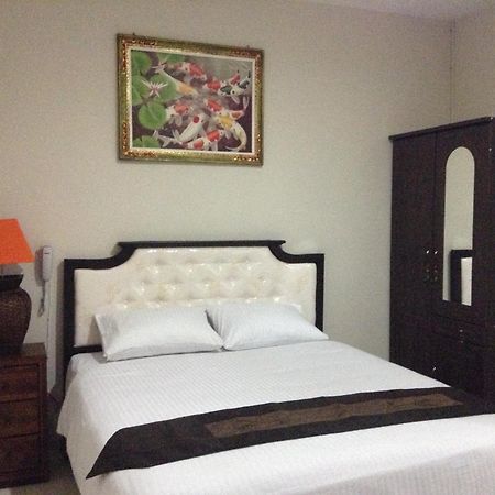 Tuban Torres Accommodation Kuta Lombok Kültér fotó