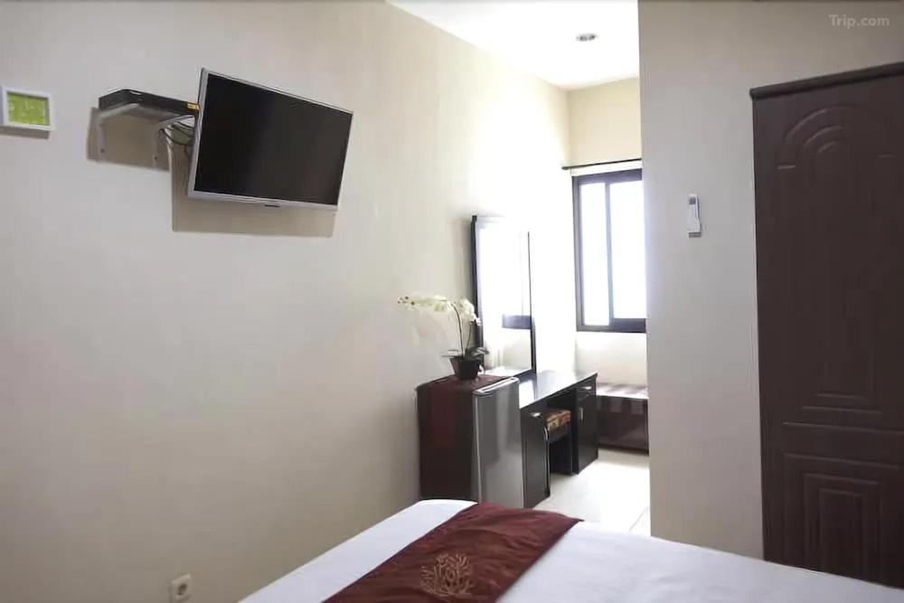 Tuban Torres Accommodation Kuta Lombok Kültér fotó