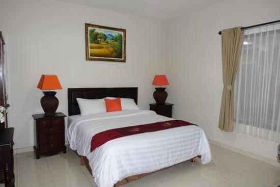 Tuban Torres Accommodation Kuta Lombok Kültér fotó